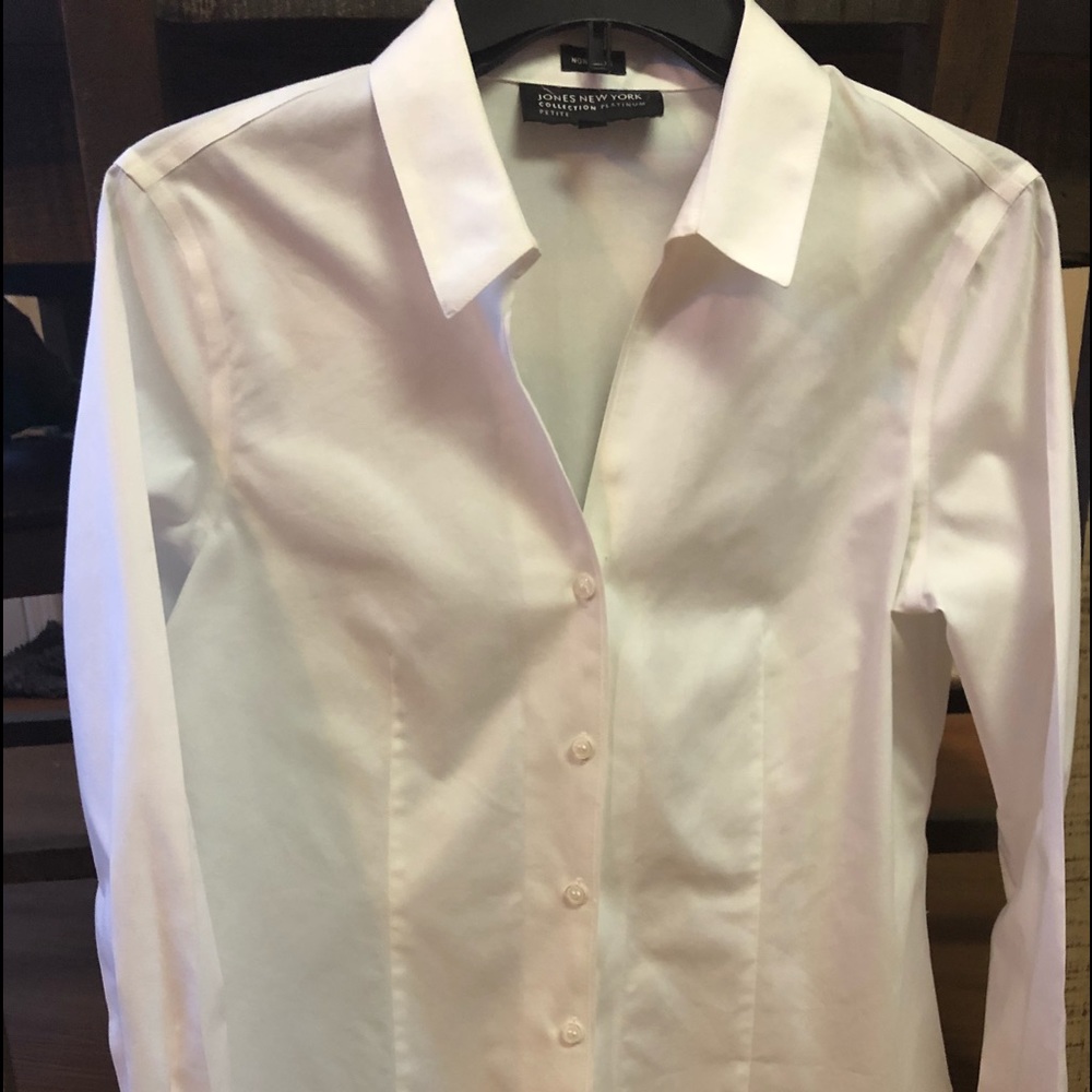 Jones New York Professional and Elegant Blouse